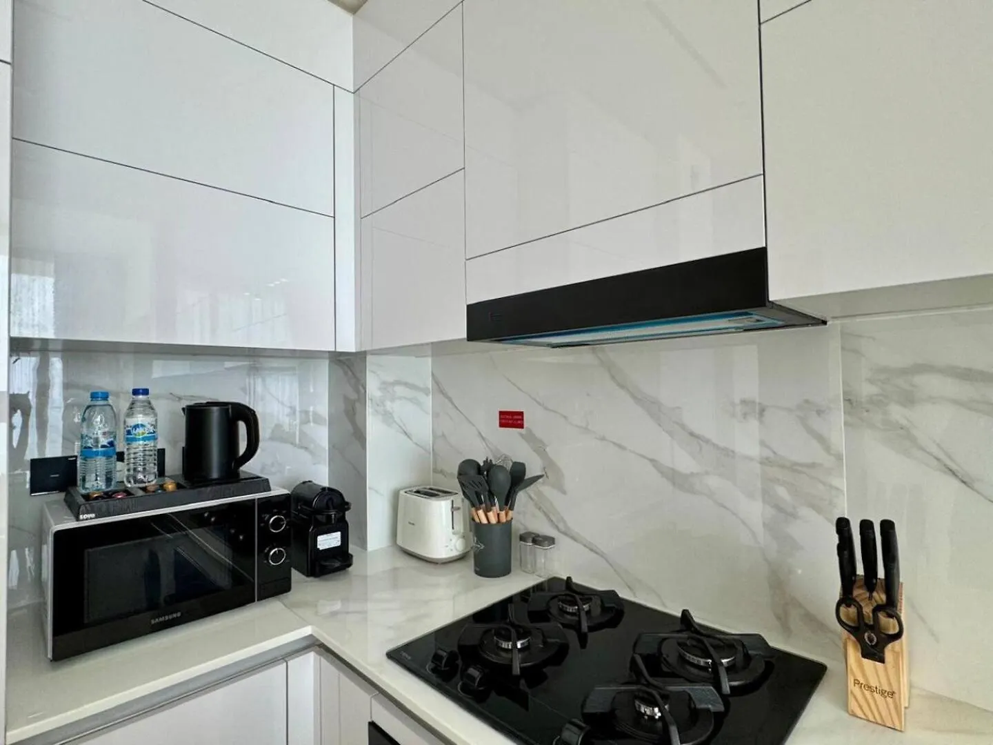 Modern & Elegant 1Br Apartment In Jvc Dubaj