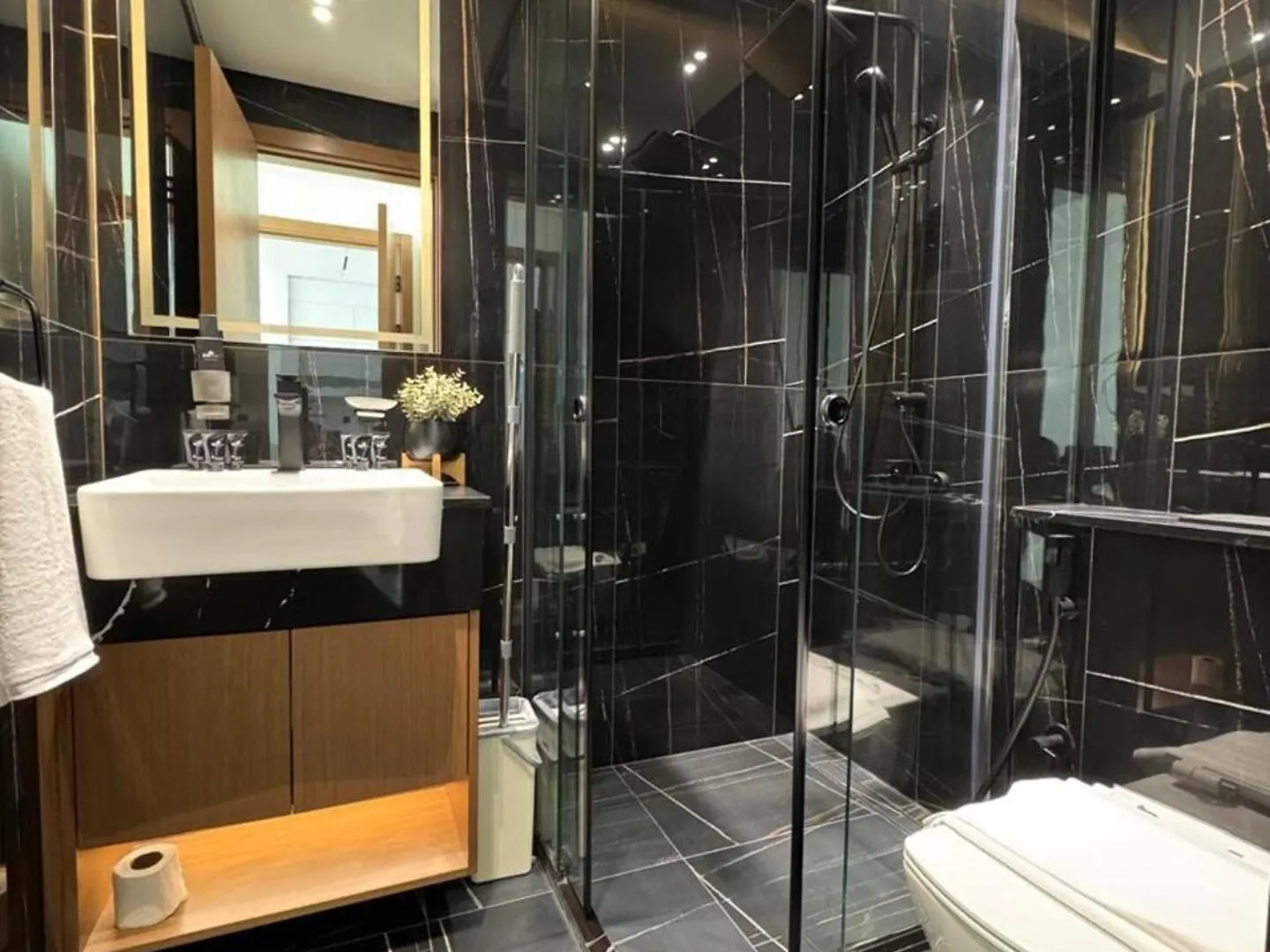 Modern & Elegant 1Br Apartment In Jvc Dubaj 0*,